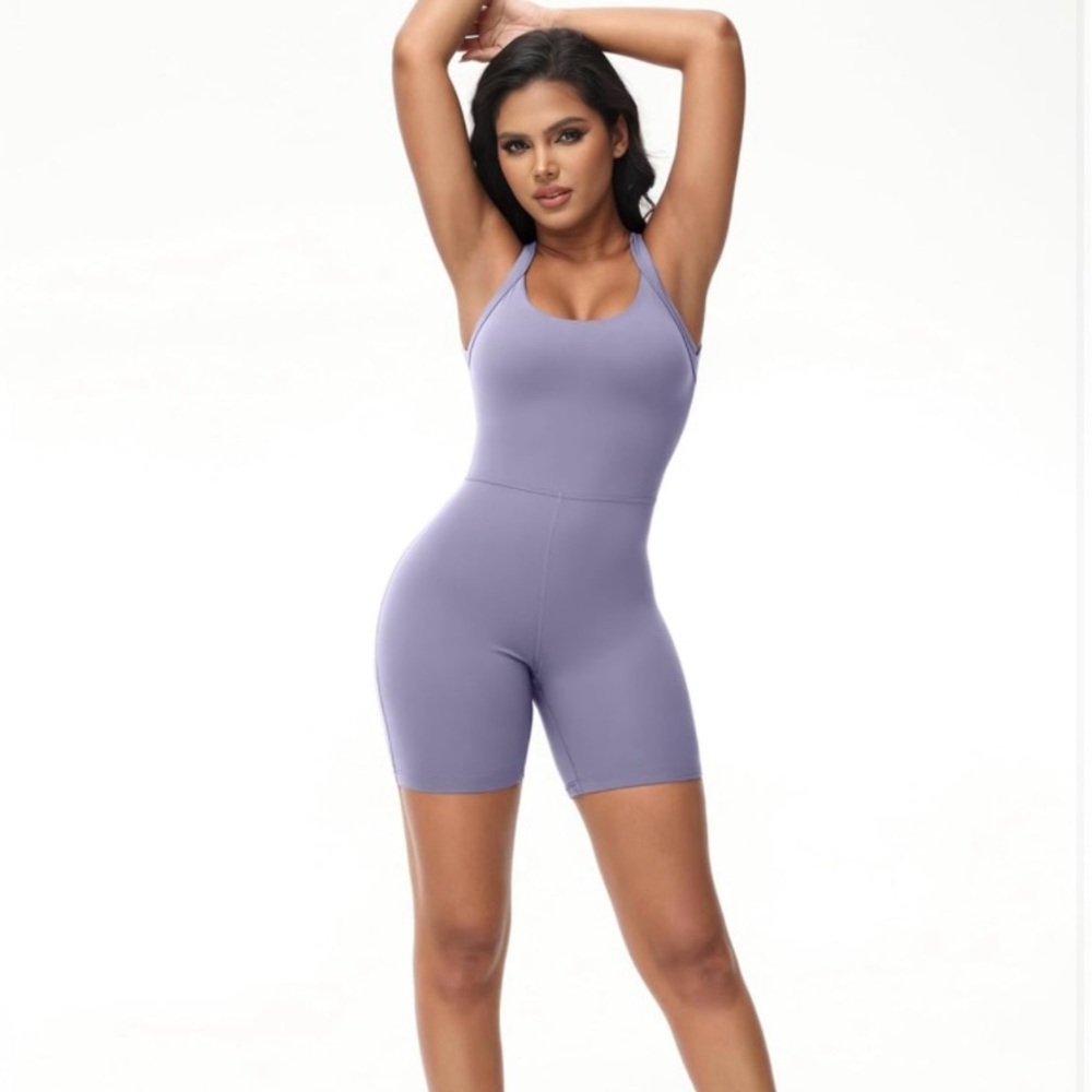 Wenlia workout jumpsuit with open twist back